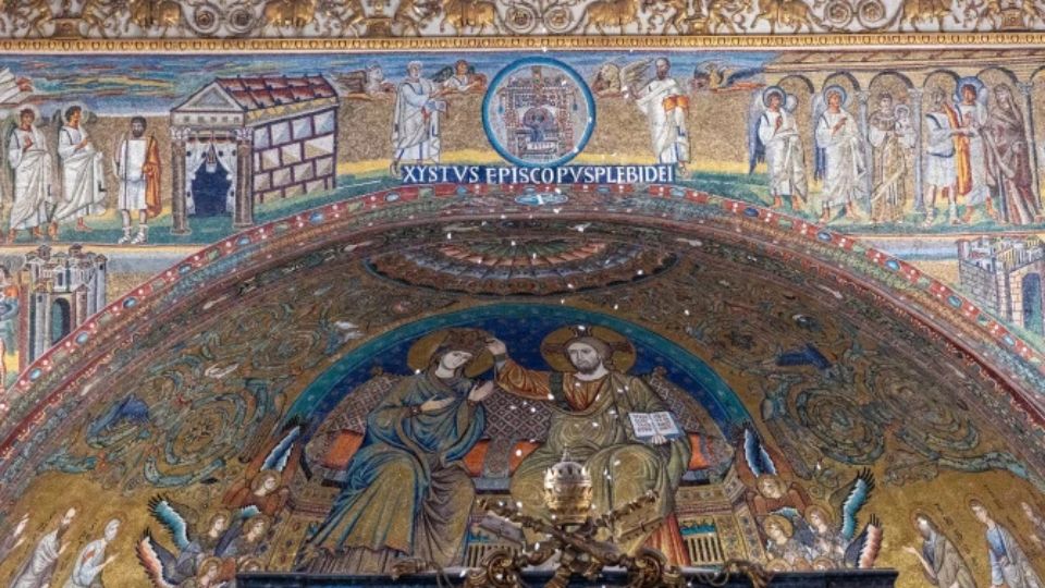 PHOTOS: White rose petals fall from ceiling of Rome basilica to mark fourth-century miracle