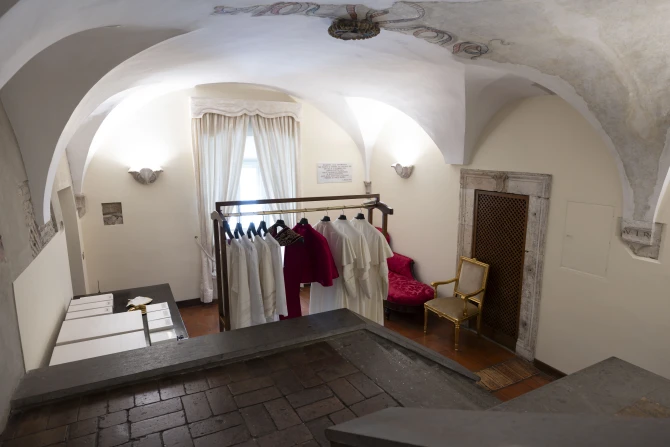 The Room of Tears: Where new popes go right after their election
