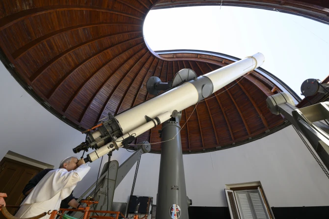 Pope Leo XIV appoints new director of the Vatican Observatory