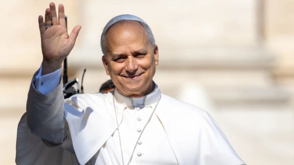 Papal lunch with poor scheduled for Aug. 17